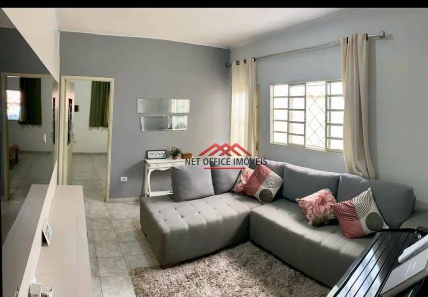 Foto 1 de Casa com 2 Quartos à venda, 56m² em Jardim Nova Michigan, São José dos Campos