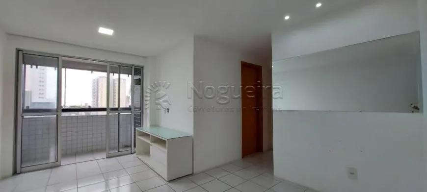 Foto 1 de Apartamento com 3 Quartos à venda, 64m² em Rosarinho, Recife