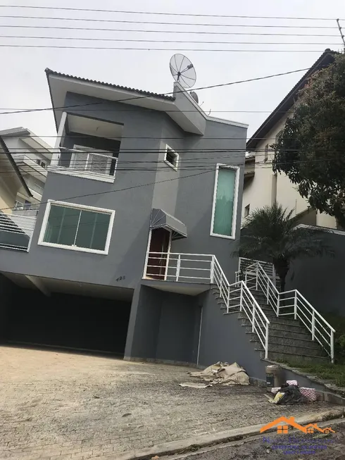 Foto 1 de Casa de Condomínio com 4 Quartos à venda, 450m² em Caputera, Arujá