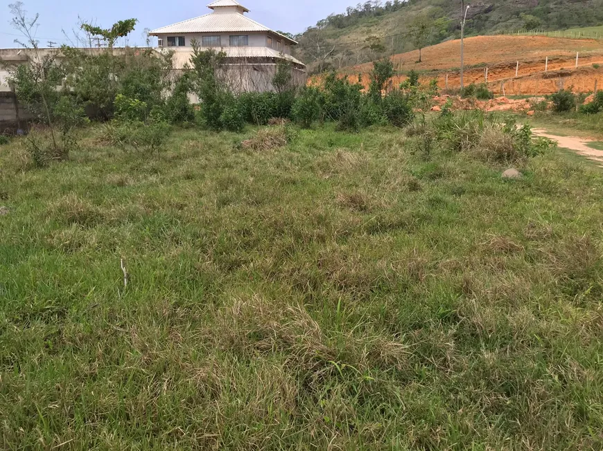 Foto 1 de Lote/Terreno à venda, 400m² em Cantagalo, Rio das Ostras