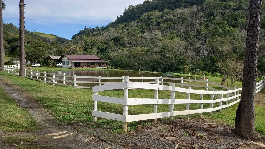 Foto 1 de Fazenda/Sítio à venda, 54000m² em Centro, Alfredo Wagner