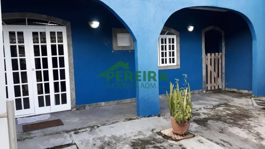 Foto 1 de Casa de Condomínio com 4 Quartos à venda, 230m² em Vargem Pequena, Rio de Janeiro