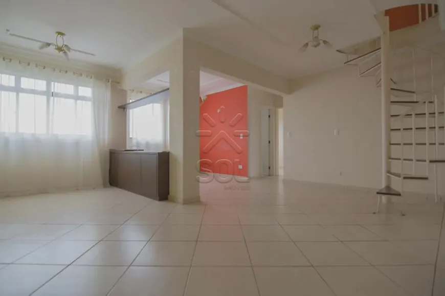 Foto 1 de Apartamento com 4 Quartos à venda, 160m² em Centro, Foz do Iguaçu