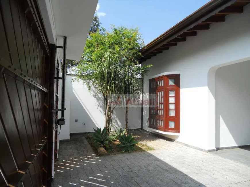 Foto 1 de Casa com 2 Quartos à venda, 280m² em Sousas, Campinas