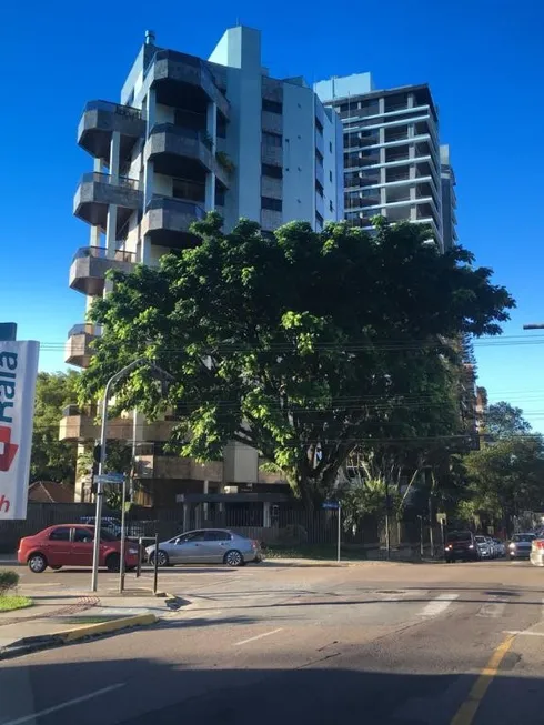 Foto 1 de Apartamento com 3 Quartos à venda, 297m² em Centro, Joinville