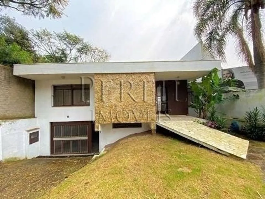 Foto 1 de Casa para alugar, 380m² em Três Figueiras, Porto Alegre