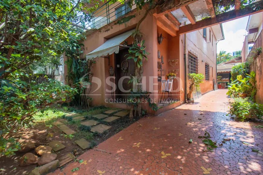 Foto 1 de Casa com 3 Quartos à venda, 215m² em Vila Cordeiro, São Paulo