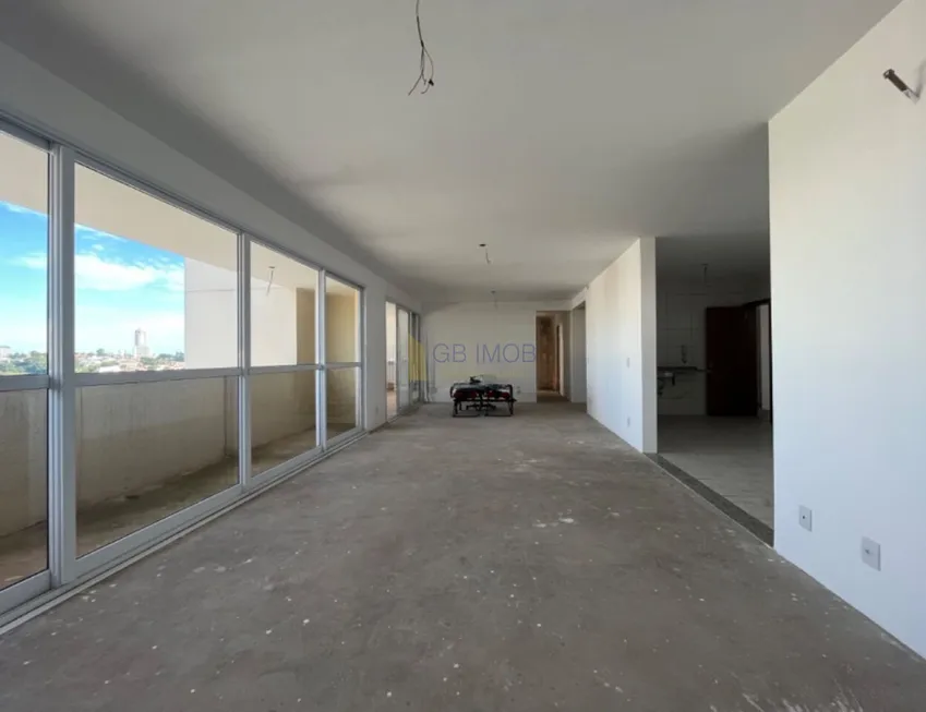 Foto 1 de Apartamento com 4 Quartos à venda, 230m² em Jardim Messina, Jundiaí