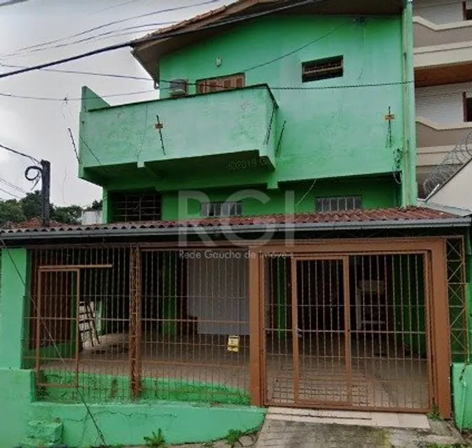 Foto 1 de Casa com 3 Quartos à venda, 359m² em Medianeira, Porto Alegre