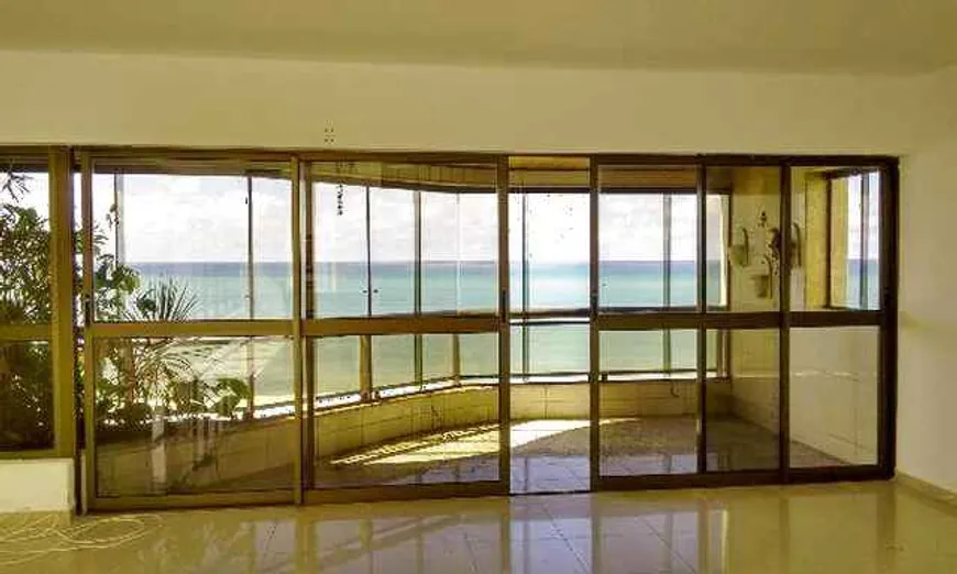 Foto 1 de Apartamento com 3 Quartos à venda, 180m² em Pina, Recife