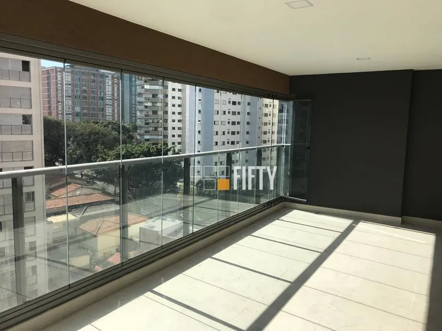 Foto 1 de Apartamento com 3 Quartos à venda, 143m² em Brooklin, São Paulo