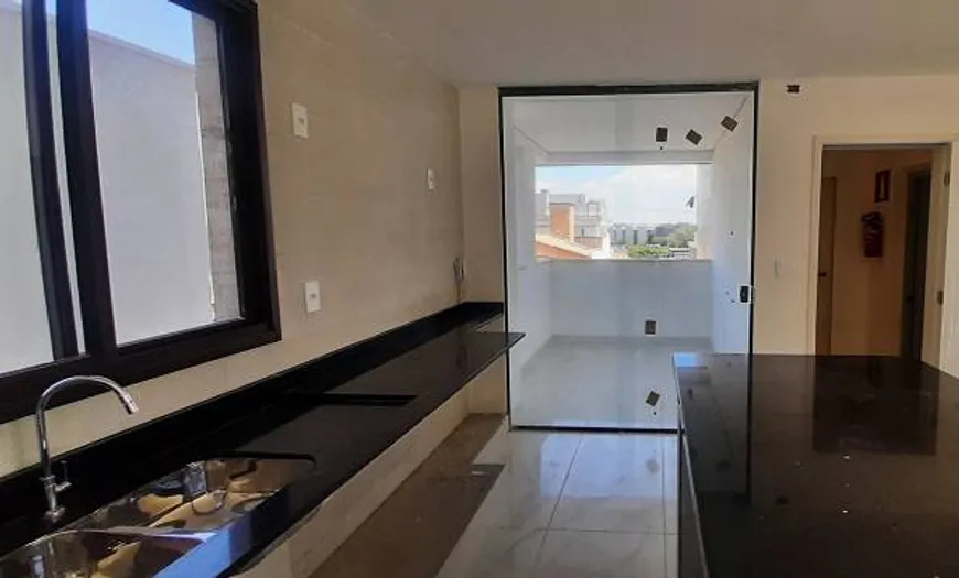 Foto 1 de Apartamento com 4 Quartos à venda, 140m² em Santa Inês, Belo Horizonte