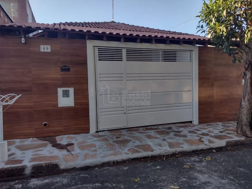 Foto 1 de Casa com 2 Quartos à venda, 93m² em Vila Xavier, Araraquara