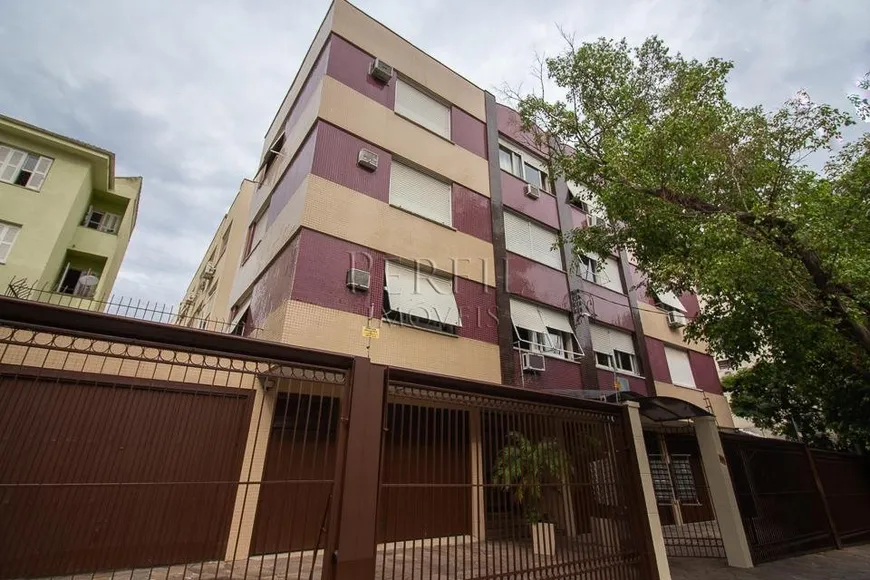 Foto 1 de Apartamento com 2 Quartos à venda, 179m² em Santa Cecília, Porto Alegre