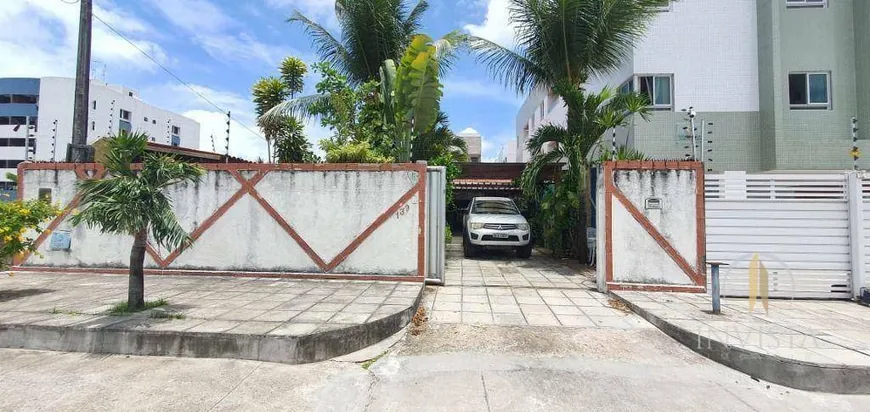 Foto 1 de Casa com 5 Quartos à venda, 300m² em Bessa, João Pessoa