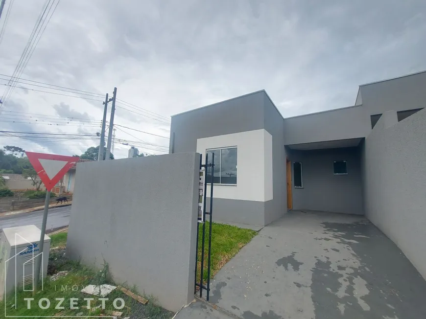 Foto 1 de Casa com 2 Quartos à venda, 52m² em Uvaranas, Ponta Grossa