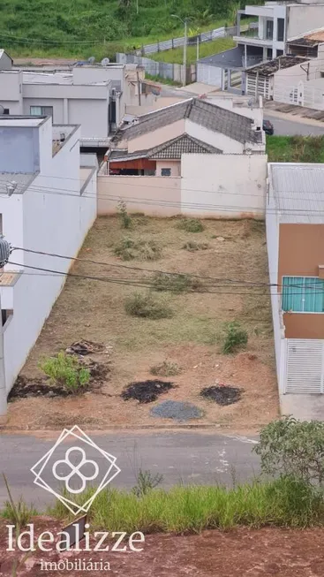 Foto 1 de Lote/Terreno à venda, 300m² em Bairro de Fátima, Barra do Piraí