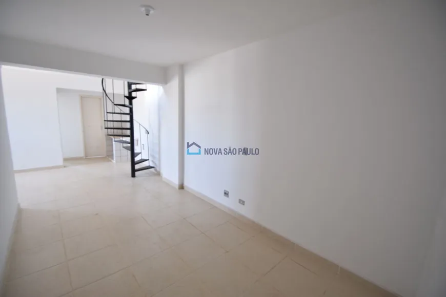 Foto 1 de Apartamento com 2 Quartos para alugar, 65m² em Vila do Encontro, São Paulo