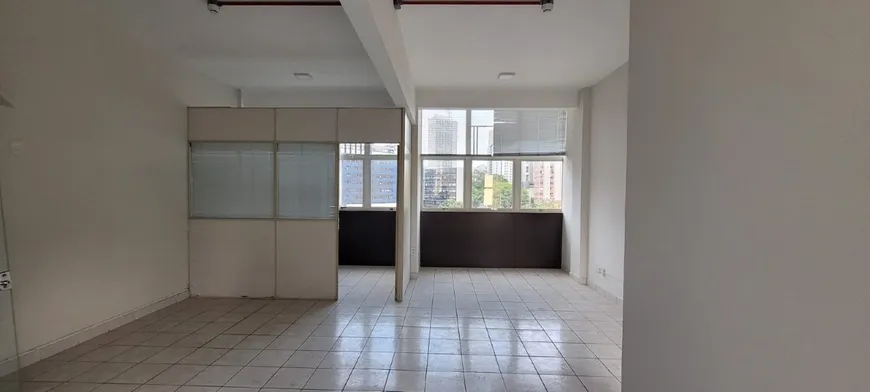 Foto 1 de Sala Comercial para alugar, 60m² em Lourdes, Belo Horizonte