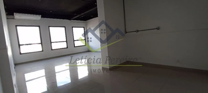 Foto 1 de Sala Comercial para alugar, 57m² em Alphaville Industrial, Barueri