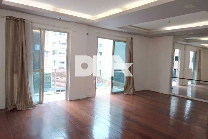 Foto 1 de Apartamento com 3 Quartos à venda, 124m² em Lagoa, Rio de Janeiro