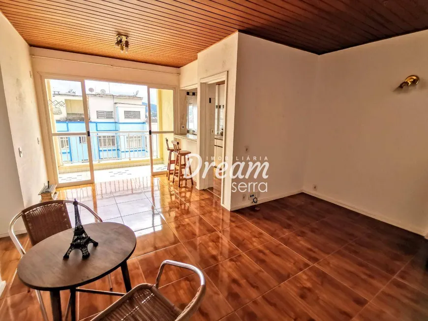 Foto 1 de Apartamento com 1 Quarto à venda, 52m² em Alto, Teresópolis