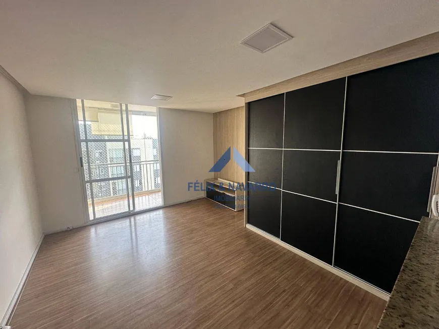 Foto 1 de Apartamento com 3 Quartos à venda, 70m² em Nossa Senhora do Ö, São Paulo