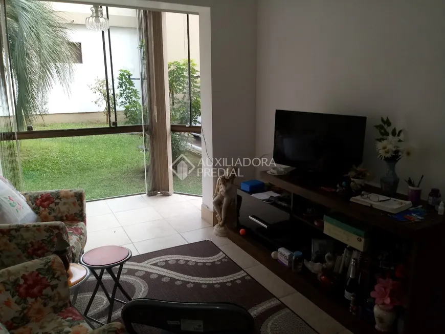 Foto 1 de Apartamento com 1 Quarto à venda, 44m² em Partenon, Porto Alegre