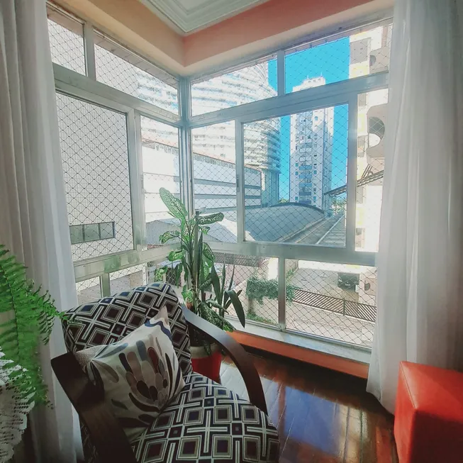 Foto 1 de Apartamento com 3 Quartos à venda, 107m² em Pompeia, Santos