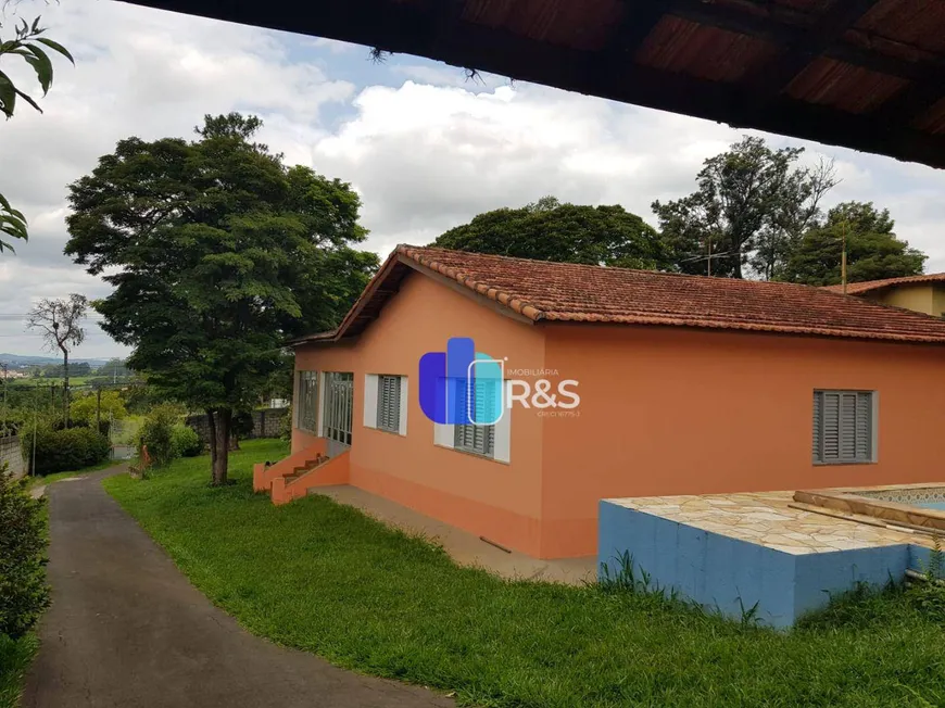 Foto 1 de Fazenda/Sítio com 3 Quartos à venda, 308m² em Medeiros, Jundiaí