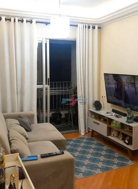 Foto 1 de Apartamento com 3 Quartos à venda, 64m² em Vila Ema, São Paulo
