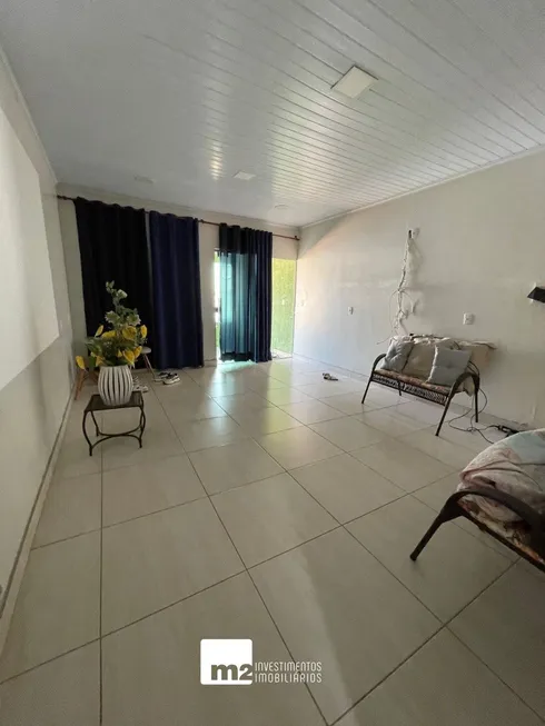 Foto 1 de Sobrado com 3 Quartos à venda, 263m² em Residencial Elizene Santana, Goiânia