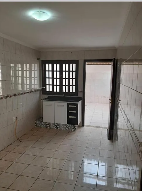 Foto 1 de Casa com 2 Quartos à venda, 95m² em Vila Santa Libânia, Bragança Paulista