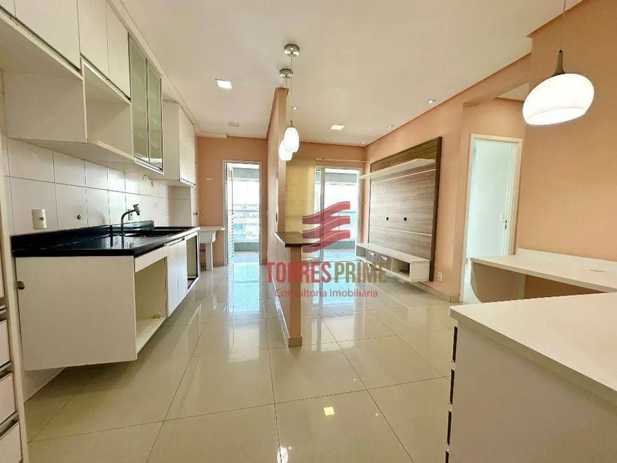 Foto 1 de Apartamento com 2 Quartos à venda, 70m² em Pompeia, Santos