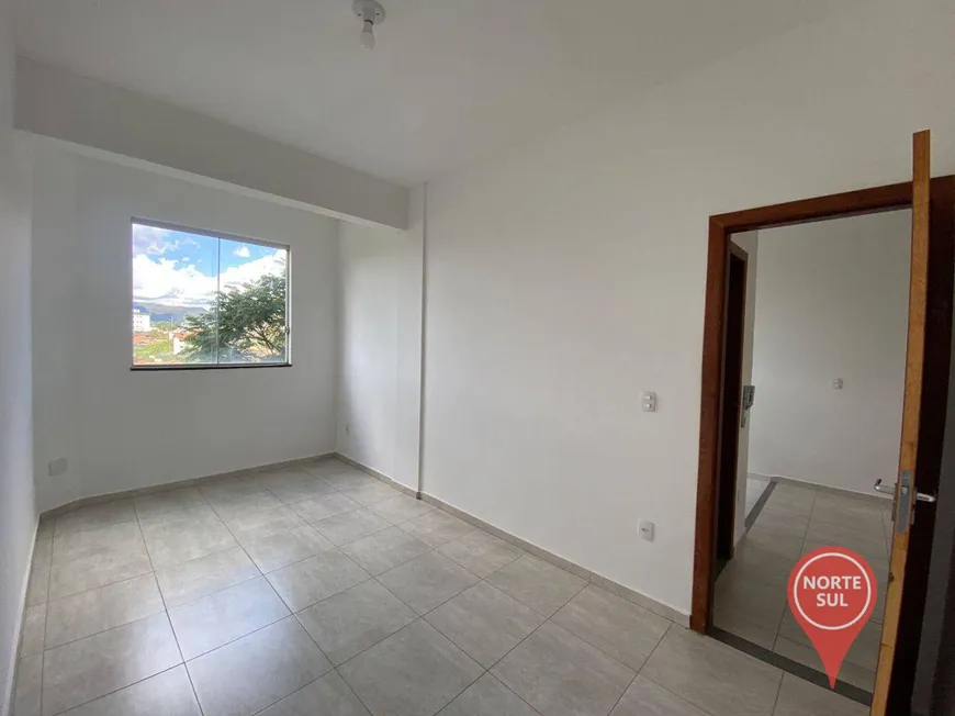 Foto 1 de Apartamento com 2 Quartos para alugar, 45m² em Planalto, Brumadinho