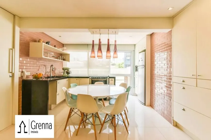 Foto 1 de Apartamento com 1 Quarto à venda, 130m² em Pinheiros, São Paulo