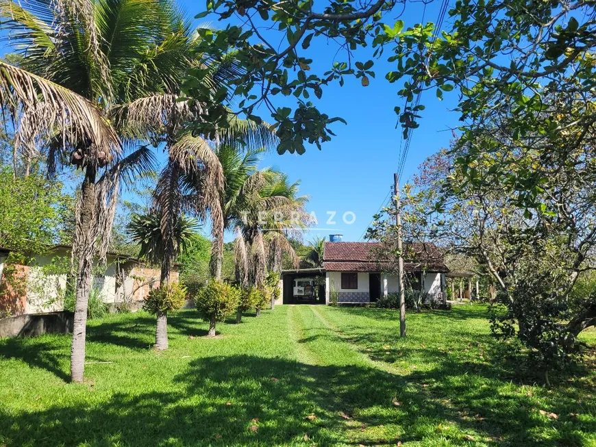 Foto 1 de Fazenda/Sítio com 2 Quartos à venda, 400m² em Parada Ideal, Guapimirim