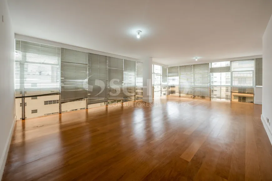 Foto 1 de Apartamento com 3 Quartos à venda, 263m² em Santa Cecília, São Paulo