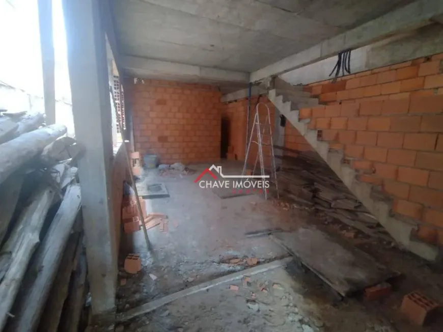 Foto 1 de Casa com 3 Quartos à venda, 210m² em Embaré, Santos