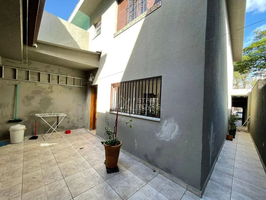 Foto 1 de Sobrado com 3 Quartos à venda, 162m² em Vila Pires, Santo André