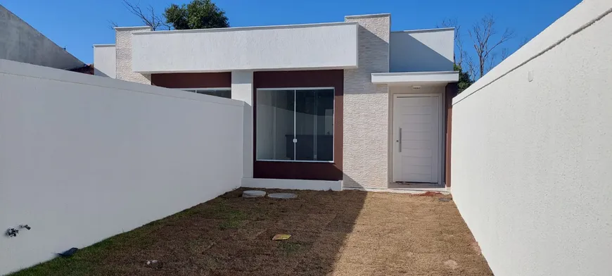 Foto 1 de Casa com 2 Quartos à venda, 150m² em  Pedra de Guaratiba, Rio de Janeiro