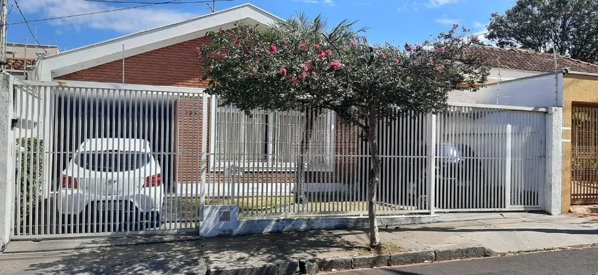 Foto 1 de Casa com 3 Quartos à venda, 221m² em Centro, Araraquara