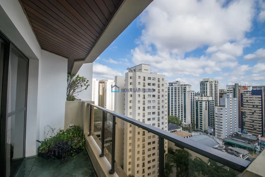 Foto 1 de Imóvel Comercial com 4 Quartos à venda, 200m² em Indianópolis, São Paulo