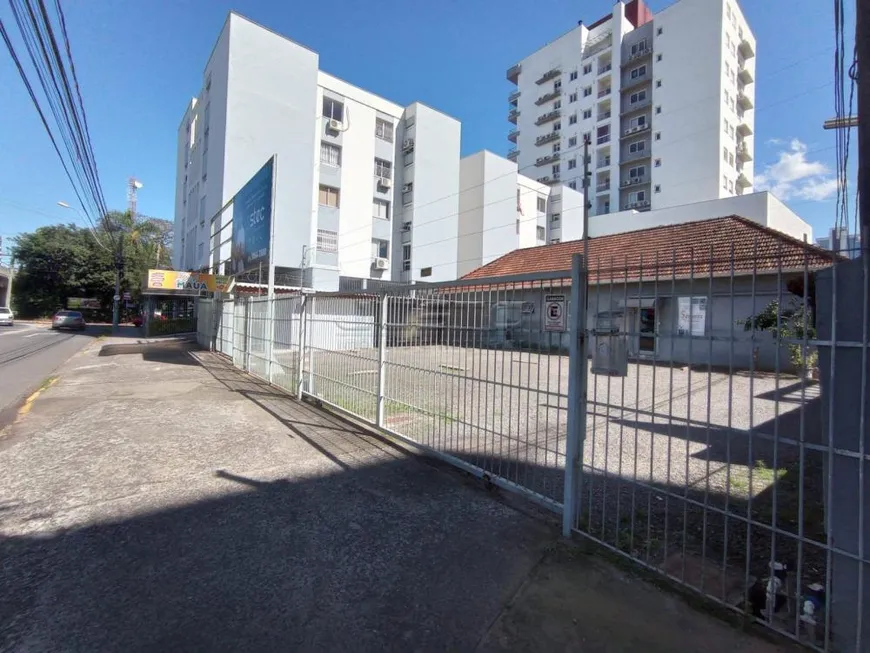 Foto 1 de Lote/Terreno à venda, 844m² em Centro, São Leopoldo