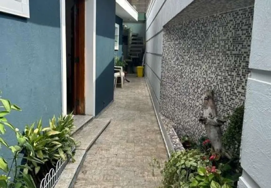 Foto 1 de Casa com 2 Quartos à venda, 100m² em Brotas, Salvador