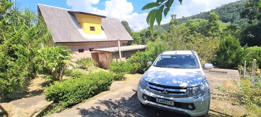 Foto 1 de Fazenda/Sítio com 2 Quartos à venda, 1000m² em Caeté, Alfredo Wagner