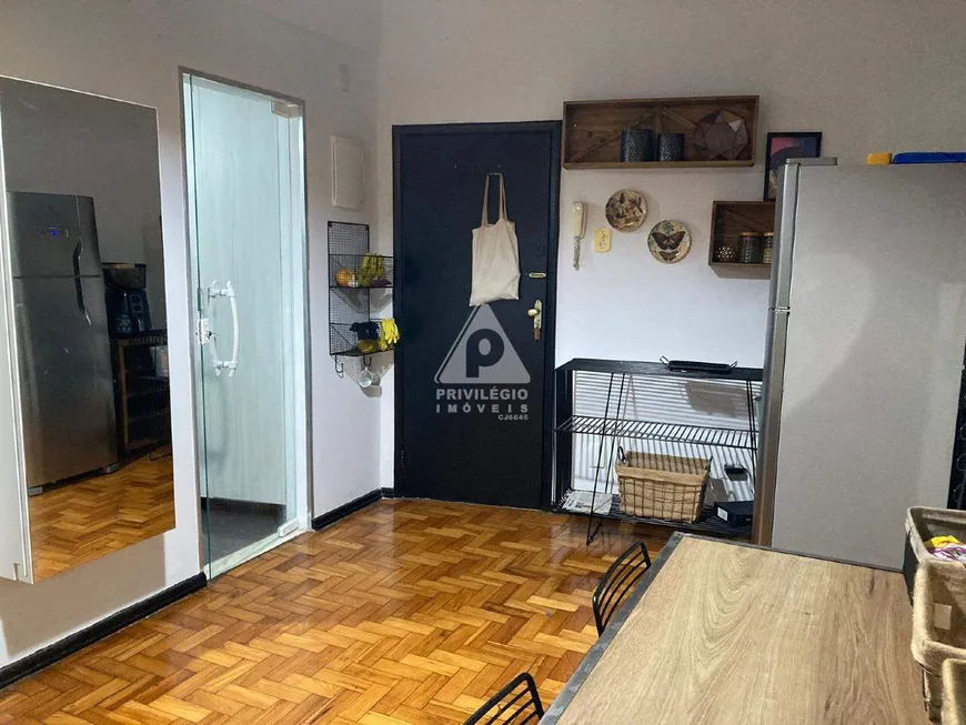 Foto 1 de Apartamento com 1 Quarto à venda, 38m² em Botafogo, Rio de Janeiro