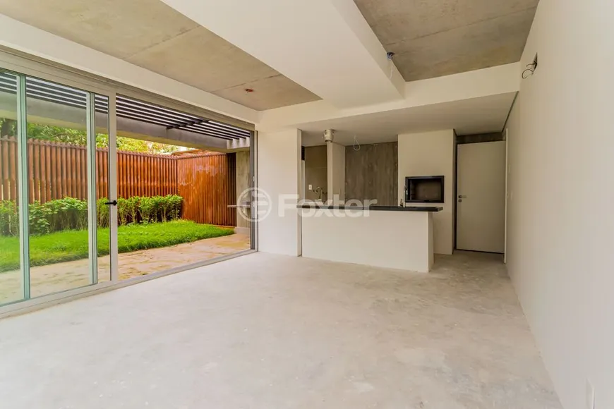 Foto 1 de Apartamento com 3 Quartos à venda, 207m² em Três Figueiras, Porto Alegre