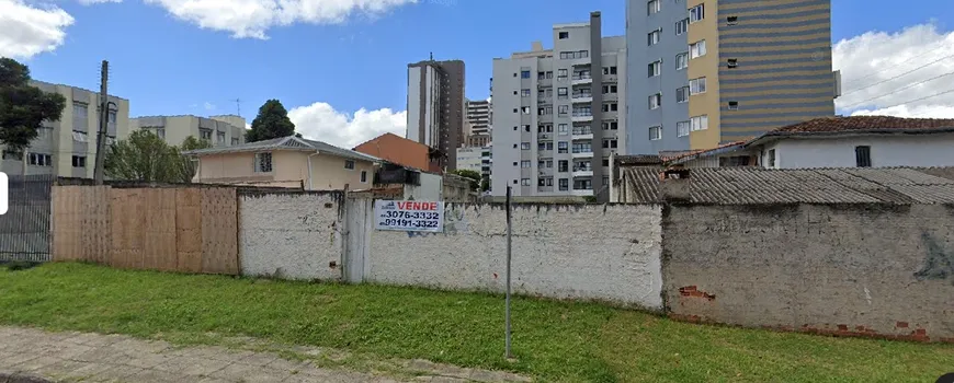 Foto 1 de Lote/Terreno à venda, 784m² em Cristo Rei, Curitiba