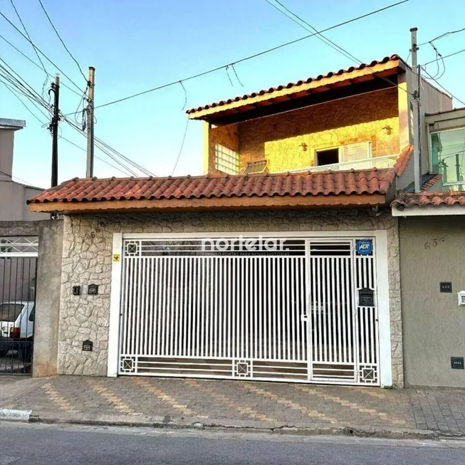 Foto 1 de Sobrado com 3 Quartos à venda, 375m² em Vila Cavaton, São Paulo